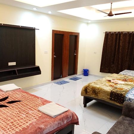 Kaka Guest House Ayodhya Eksteriør billede