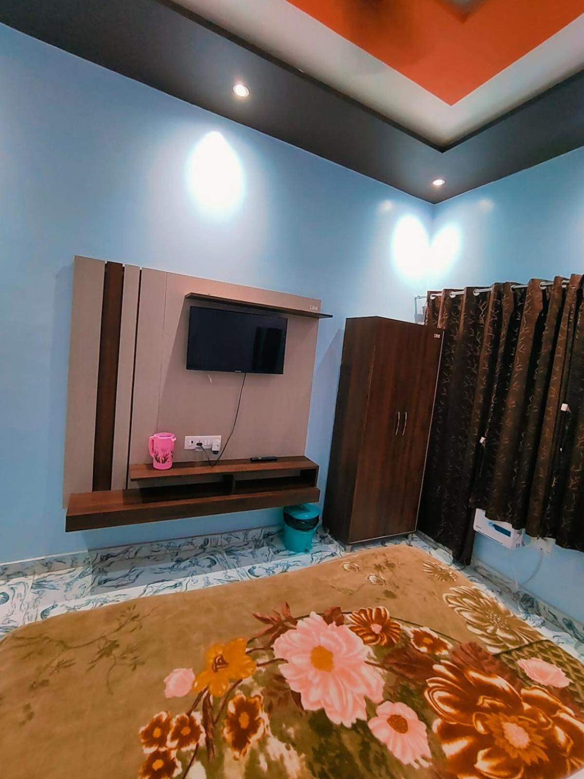 Kaka Guest House Ayodhya Eksteriør billede