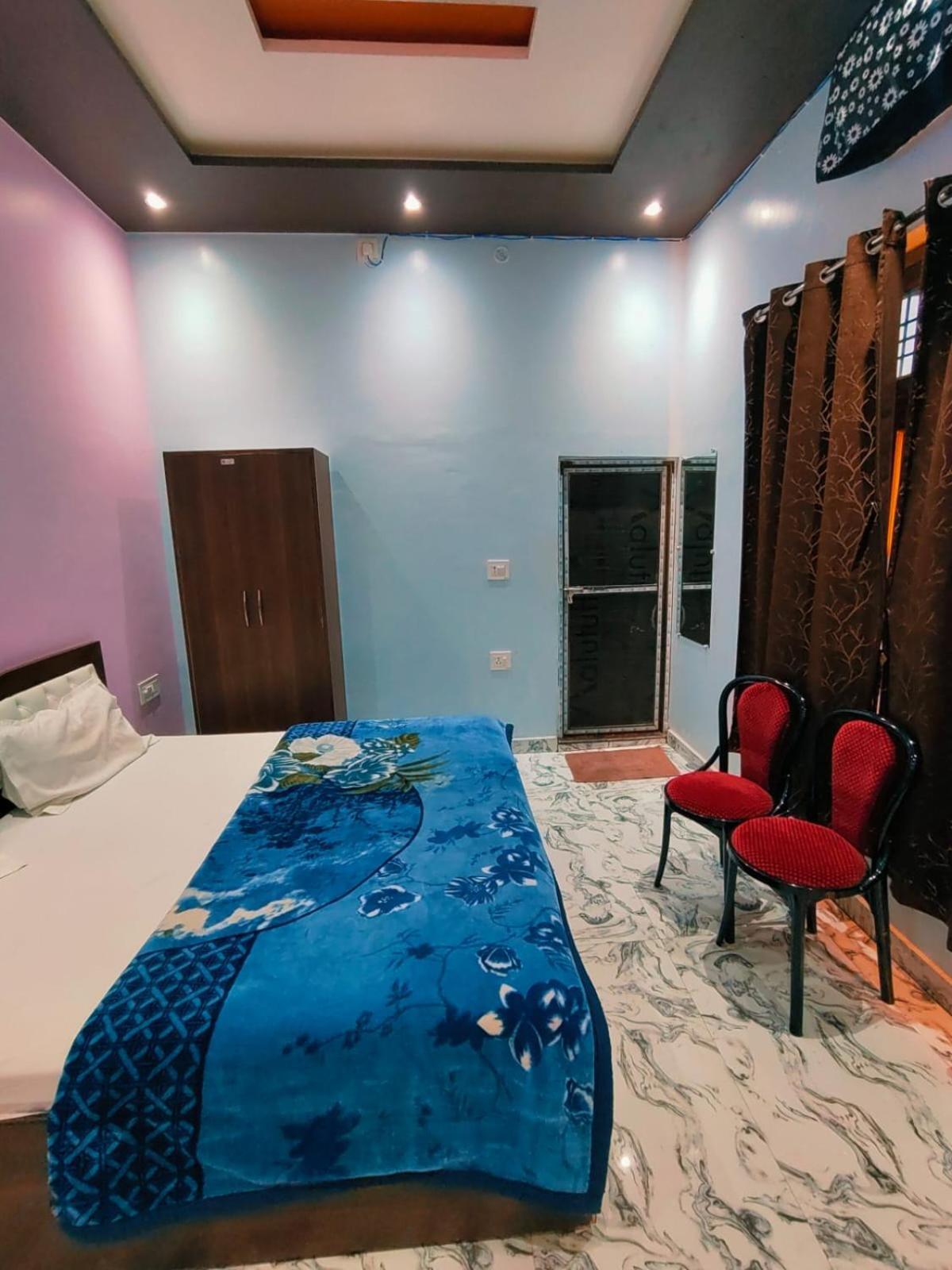 Kaka Guest House Ayodhya Eksteriør billede